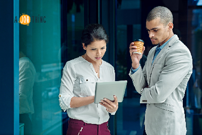 Cover image for Constructive Employee Feedback: Giving And Receiving